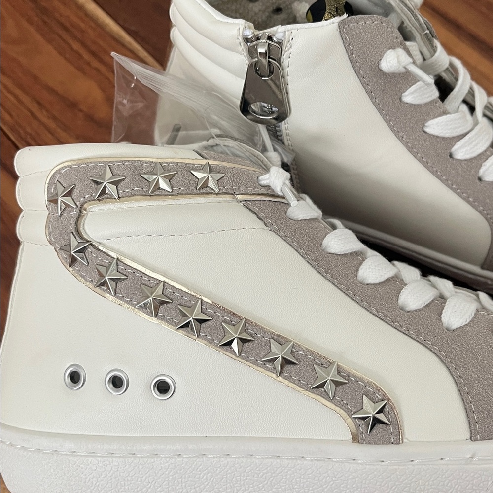 Vintage Havana High Top Sneakers - Picture 9 of 9